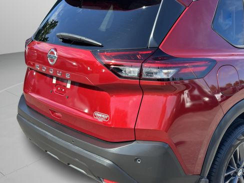 Certified 2021 Nissan Rogue S FWD image 35