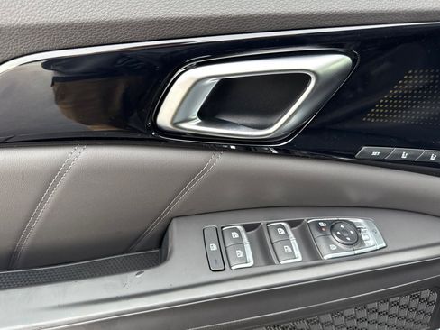 New 2026 Kia Carnival SX Prestige image 11