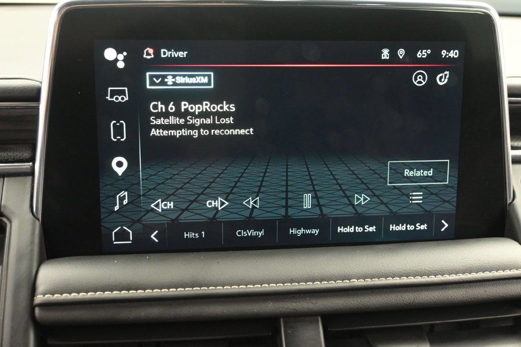 Used 2023 GMC Yukon SLT AWD/4WD image 21