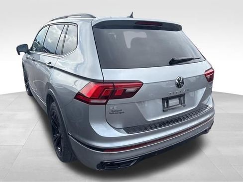 Used 2024 Volkswagen Tiguan SE R-Line AWD/4WD image 22