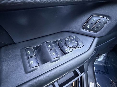 Used 2019 Ford Expedition Platinum AWD/4WD image 18