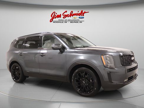 Used 2022 Kia Telluride SX w/ Nightfall Edition Package AWD/4WD image 2