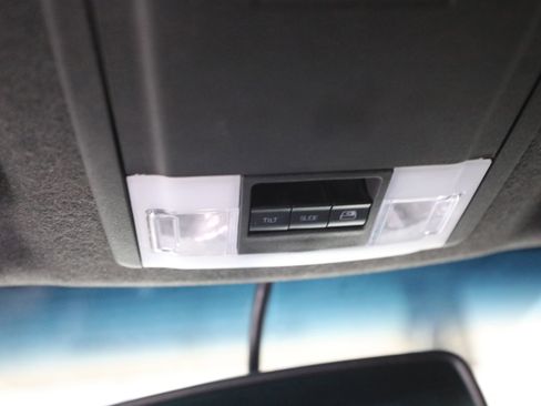 Used 2014 Ford F250 Platinum w/ FX4 Off-Road Package image 27