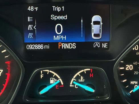 Used 2019 Ford Escape SE image 23