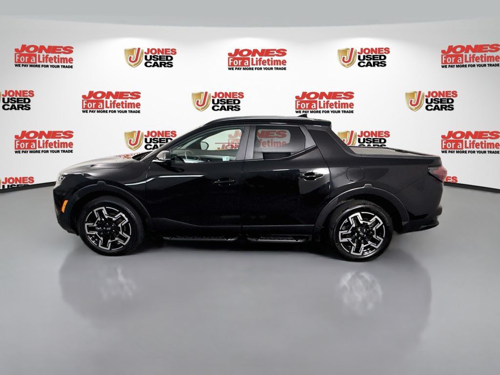 Certified 2025 Hyundai Santa Cruz Limited AWD/4WD image 16