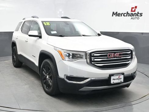 Used 2018 GMC Acadia SLT FWD image 1