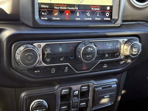 Used 2021 Jeep Wrangler Unlimited Rubicon image 31