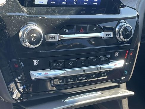 Used 2021 Ford Explorer Platinum w/ Equipment Group 601A image 22