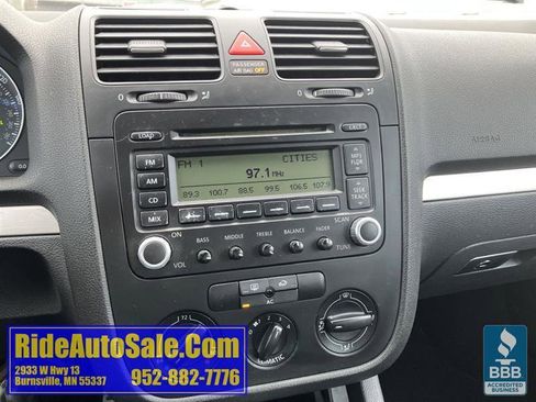 Used 2006 Volkswagen GTI 2.0T 2-Door FWD image 17