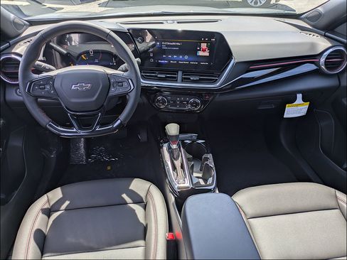 New 2026 Chevrolet Trax RS w/ Driver Confidence Package FWD image 17