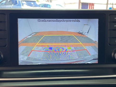 Used 2020 Kia Telluride S w/ S 8 Passenger Seating Package FWD image 30