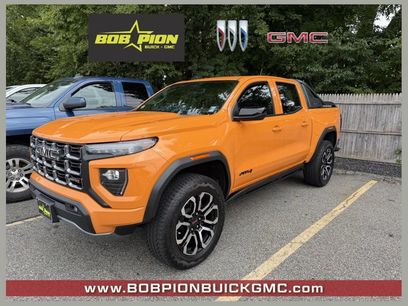 Used 2025 GMC Canyon AT4 w/ Nightfall Edition