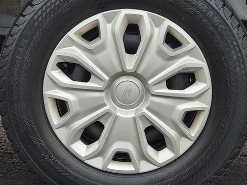 Certified 2025 Ford Transit 250 Low Roof w/ Exterior Upgrade Package RWD image 17
