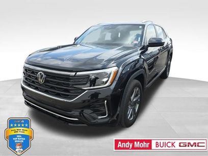Used 2024 Volkswagen Atlas Cross Sport SEL R-Line