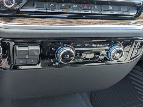 New 2026 GMC Sierra 1500 Elevation AWD/4WD image 23