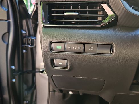 Certified 2024 Nissan Sentra SV w/ All-Weather Package FWD image 24