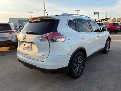 Used 2016 Nissan Rogue SL w/ SL Premium Package FWD image 7