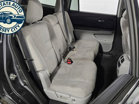Used 2019 Honda Pilot EX image 34