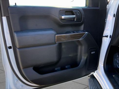 Used 2020 Chevrolet Silverado 1500 RST w/ All-Star Edition AWD/4WD image 21