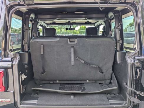 Used 2021 Jeep Wrangler Rubicon AWD/4WD image 15