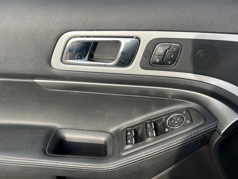 Used 2013 Ford Explorer Sport w/ Class III Trailer Tow Pkg image 8