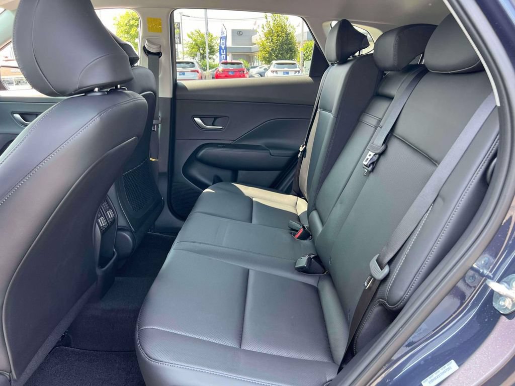 Used 2026 Hyundai Kona SEL Premium AWD/4WD image 12