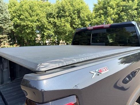 Used 2023 GMC Sierra 1500 SLT w/ SLT Premium Package AWD/4WD image 22