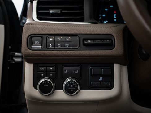 Used 2023 GMC Yukon Denali w/ Max Trailering Package image 47