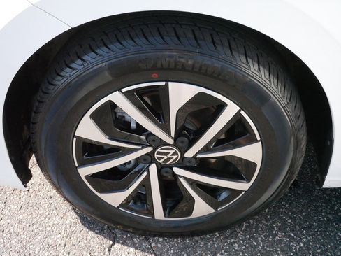 Certified 2022 Volkswagen Jetta S w/ IQ.Drive Package image 15