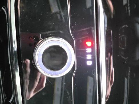 Used 2023 Jeep Grand Cherokee Altitude image 31