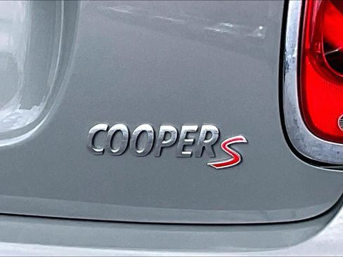 Used 2015 MINI Cooper S FWD image 9