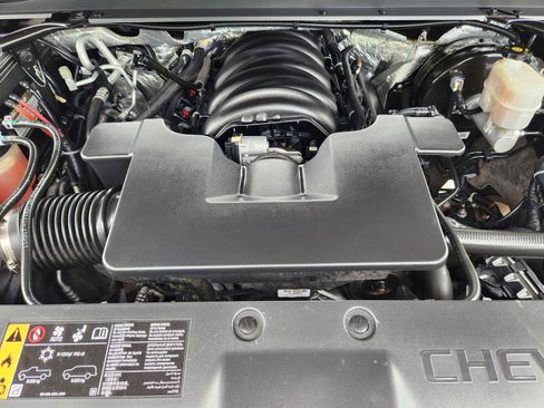 Used 2018 Chevrolet Tahoe Premier AWD/4WD image 26
