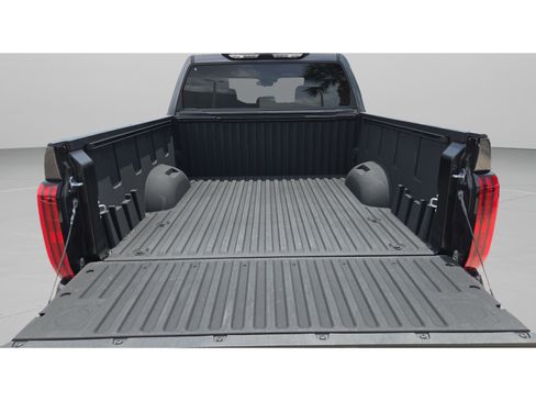 Certified 2025 Toyota Tundra SR5 AWD/4WD image 9