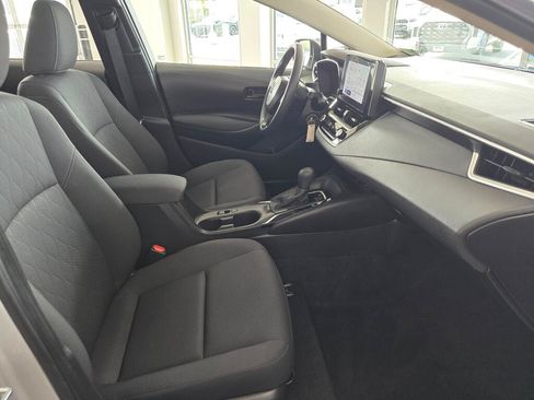 Used 2024 Toyota Corolla LE FWD image 42