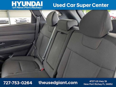 Used 2026 Hyundai Tucson Blue SE AWD/4WD image 16