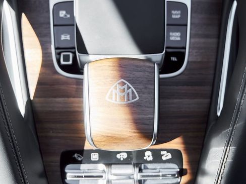 Used 2025 Mercedes-Benz Maybach GLS 600 4MATIC image 77