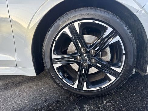 Used 2023 Kia K5 GT-Line w/ GT-Line Premium Package image 9