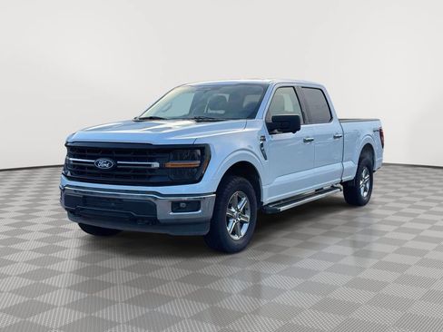 Used 2024 Ford F150 XLT w/ Tow/Haul Package AWD/4WD image 3