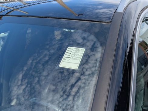 Used 2019 BMW X3 xDrive30i w/ Driving Assistance Package image 4