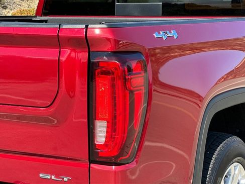 Used 2019 GMC Sierra 1500 SLT image 26