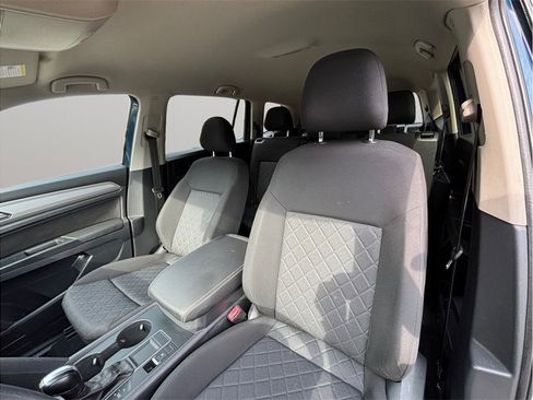 Used 2021 Volkswagen Atlas S image 16