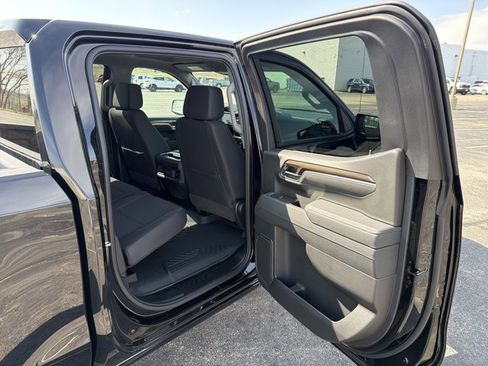 New 2026 Chevrolet Silverado 1500 RST AWD/4WD image 24