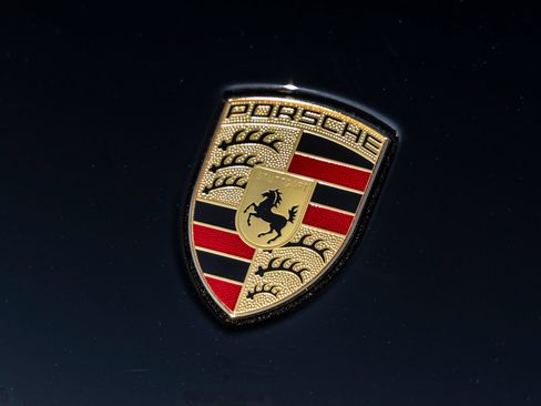 Certified 2026 Porsche Macan AWD/4WD image 17