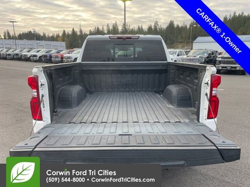 Used 2024 Chevrolet Silverado 1500 High Country w/ Z71 Off-Road Package image 18