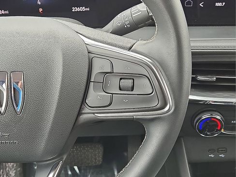 Used 2025 Buick Encore GX Preferred image 19