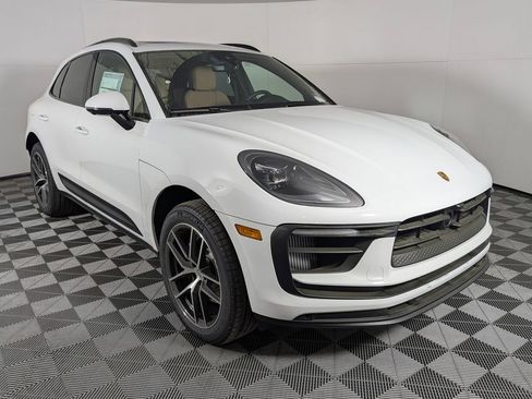 New 2026 Porsche Macan S image 9