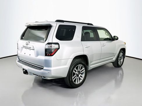 Used 2022 Toyota 4Runner TRD Sport RWD image 7