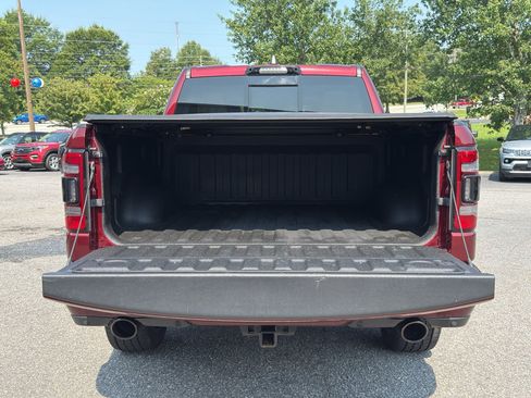 Used 2023 RAM 1500 Limited AWD/4WD image 9