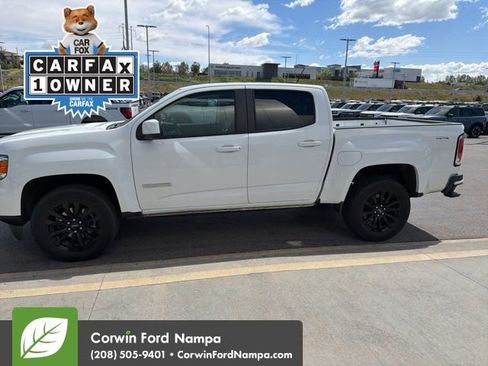 Used 2022 GMC Canyon Elevation w/ Elevation Premium Package AWD/4WD image 4