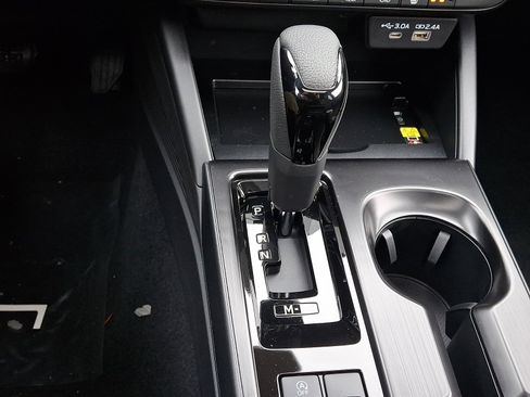 New 2026 Subaru Outback Premium image 11